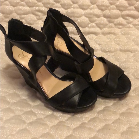 Jessica Simpson Black Wedge - Picture 2 of 4